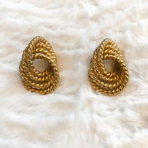 Vintage Gold Rope Earring